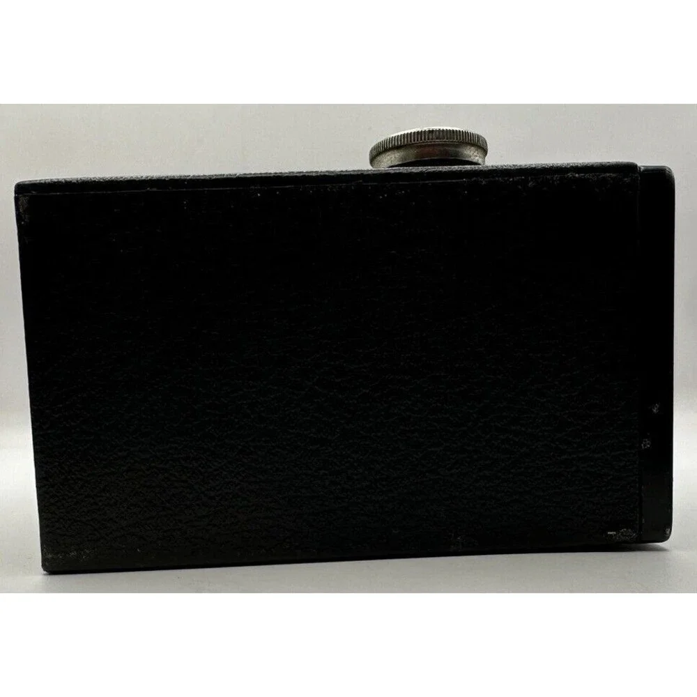 VINTAGE EASTMAN KODAK BROWNIE BOX CAMERA TARGET SIX- 20